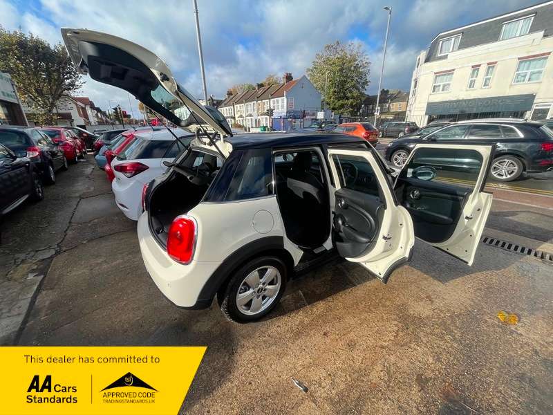 2015 MINI MINI 2015 MINI MINI