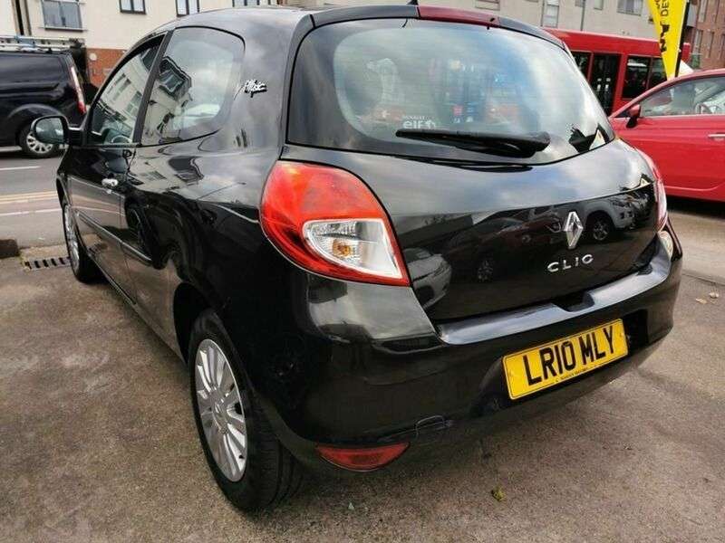 2010 RENAULT CLIO 2010 RENAULT CLIO