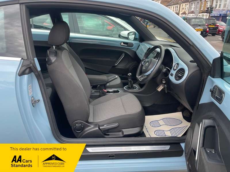 2013 VOLKSWAGEN BEETLE 2013 VOLKSWAGEN BEETLE