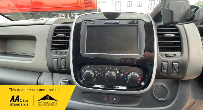 2019 RENAULT TRAFIC 2019 RENAULT TRAFIC