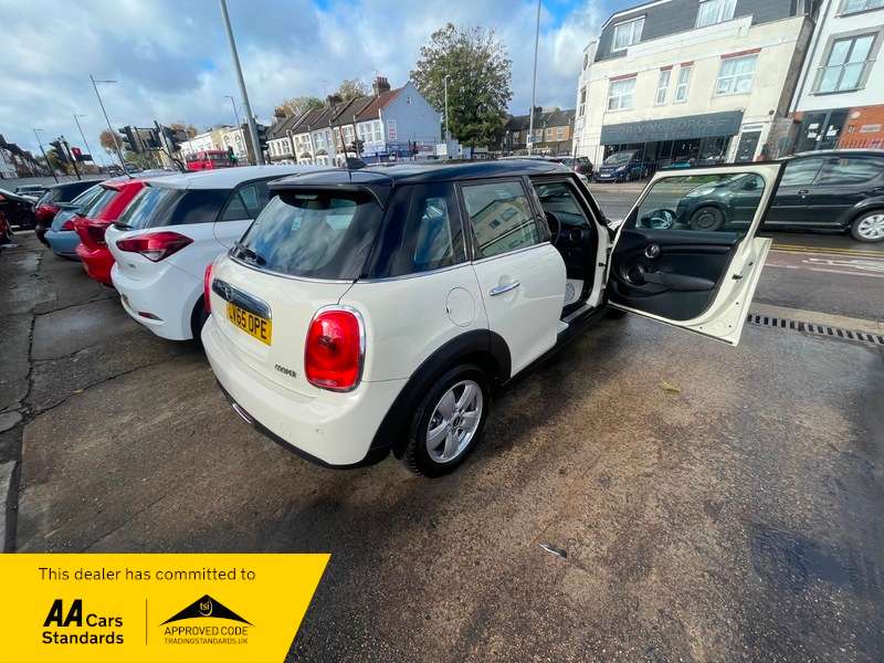 2015 MINI MINI 2015 MINI MINI