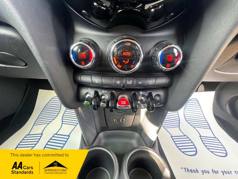 2015 MINI MINI 2015 MINI MINI