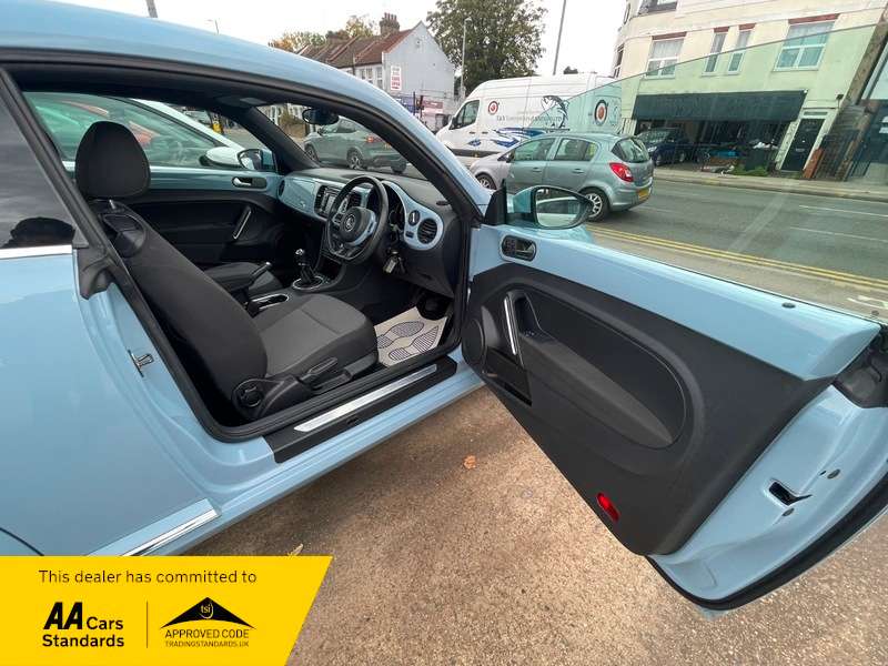 2013 VOLKSWAGEN BEETLE 2013 VOLKSWAGEN BEETLE