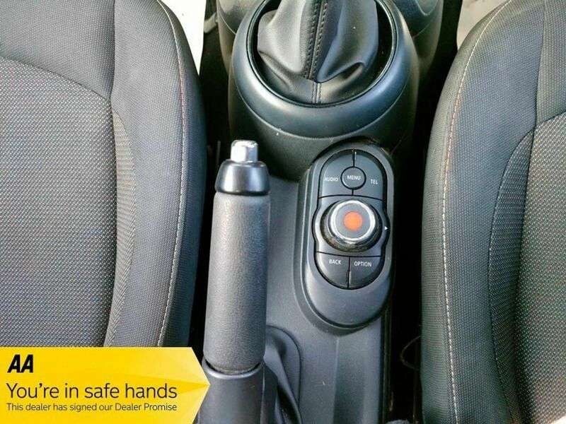 2015 MINI MINI 2015 MINI MINI