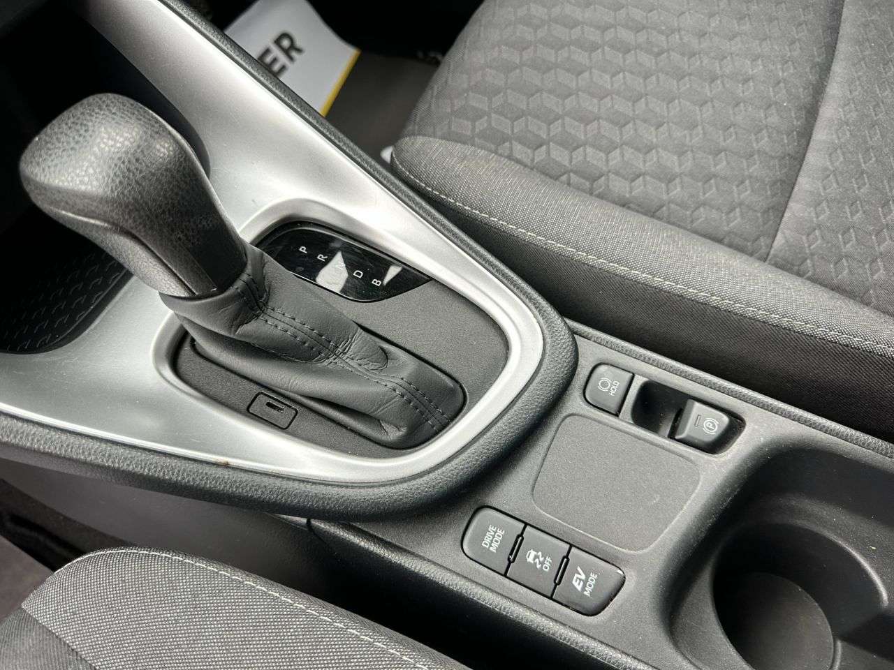 2023 TOYOTA YARIS 2023 TOYOTA YARIS