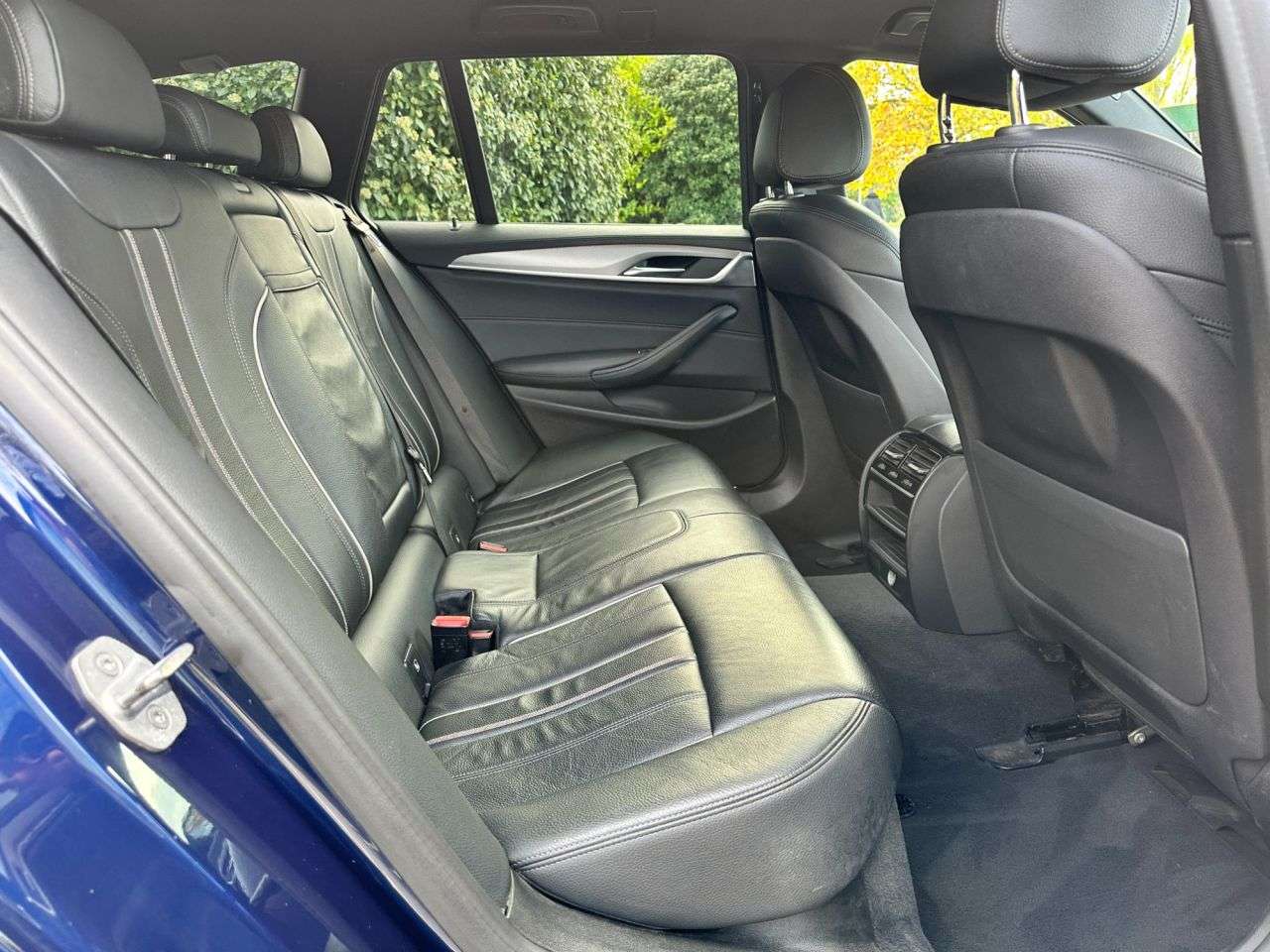 2019 BMW 5 SERIES 2019 BMW 5 SERIES