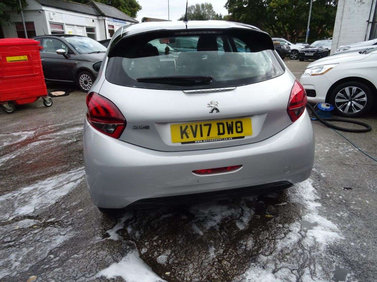 2017 PEUGEOT 208 2017 PEUGEOT 208