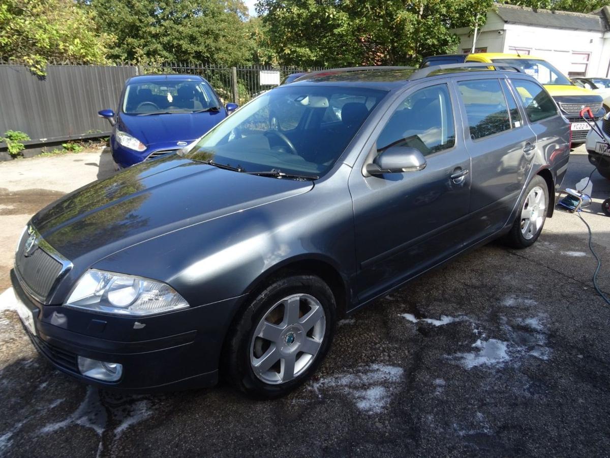 Check out this Skoda Octavia 2008 Diesel Manual