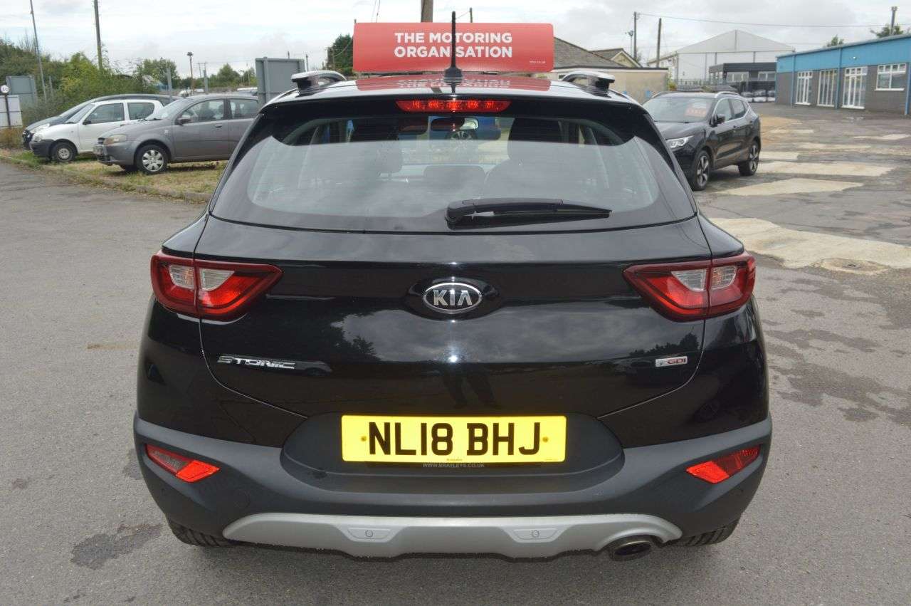 2018 KIA STONIC 2018 KIA STONIC