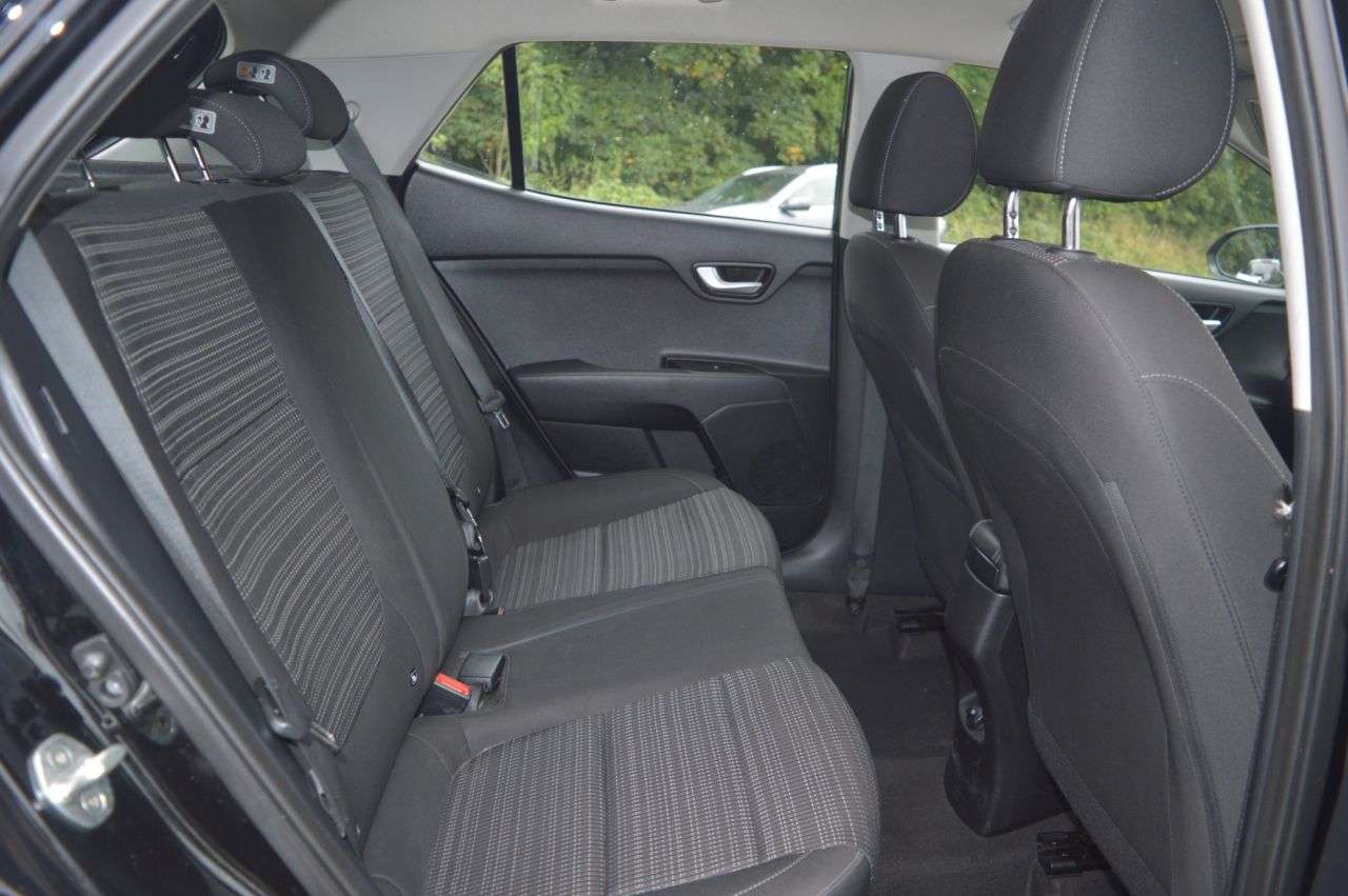 2018 KIA STONIC 2018 KIA STONIC