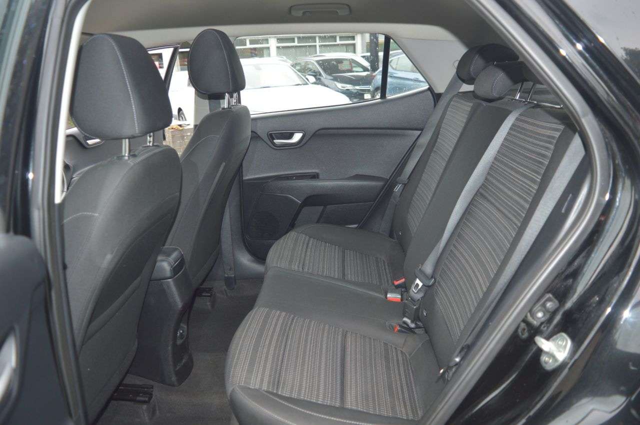 2018 KIA STONIC 2018 KIA STONIC