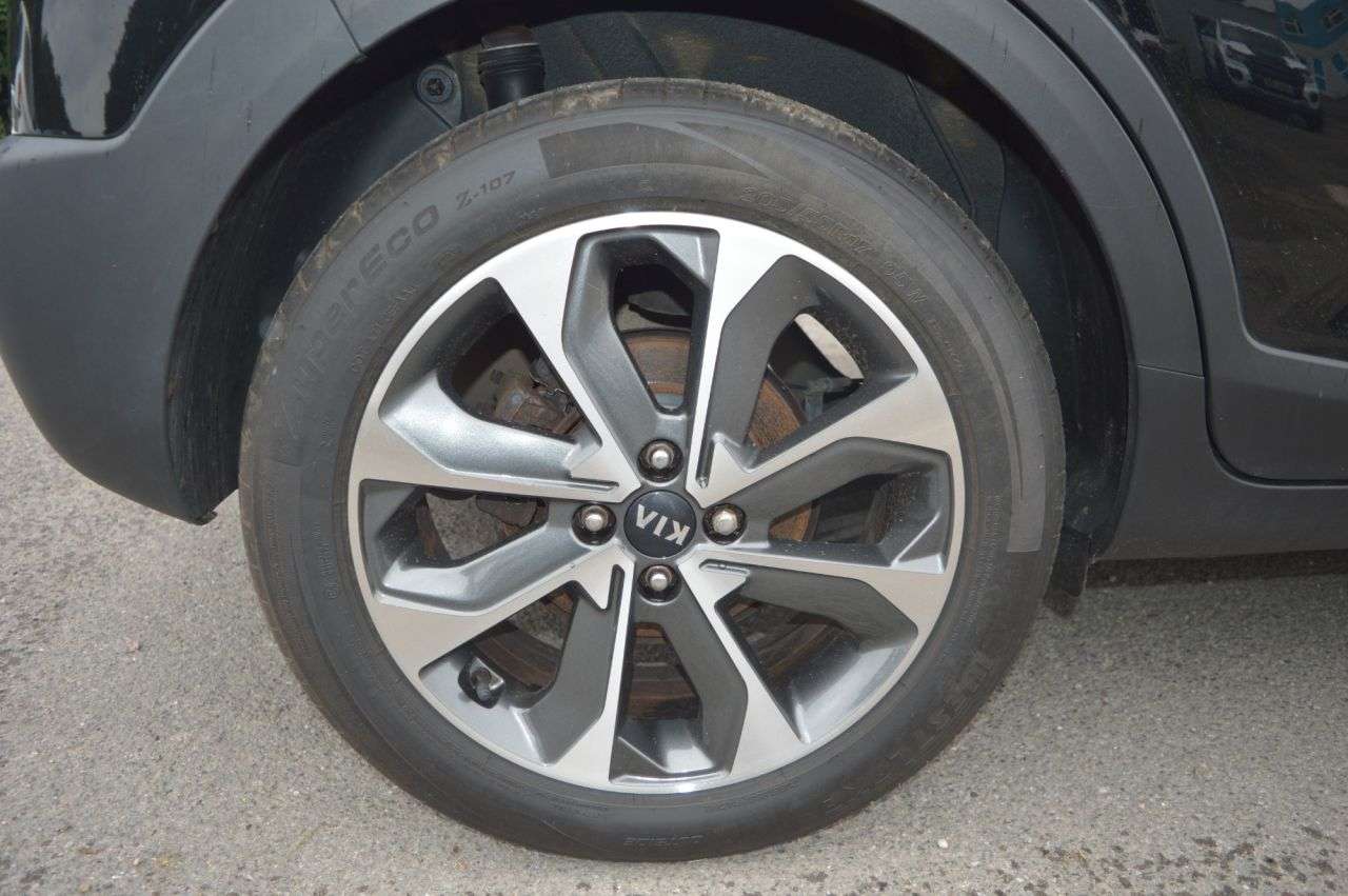 2018 KIA STONIC 2018 KIA STONIC