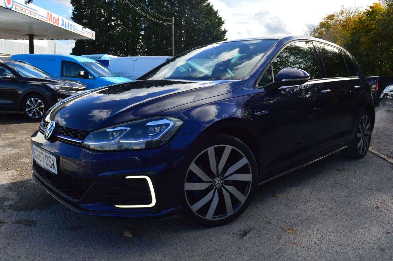 2017 VOLKSWAGEN GOLF 2017 VOLKSWAGEN GOLF