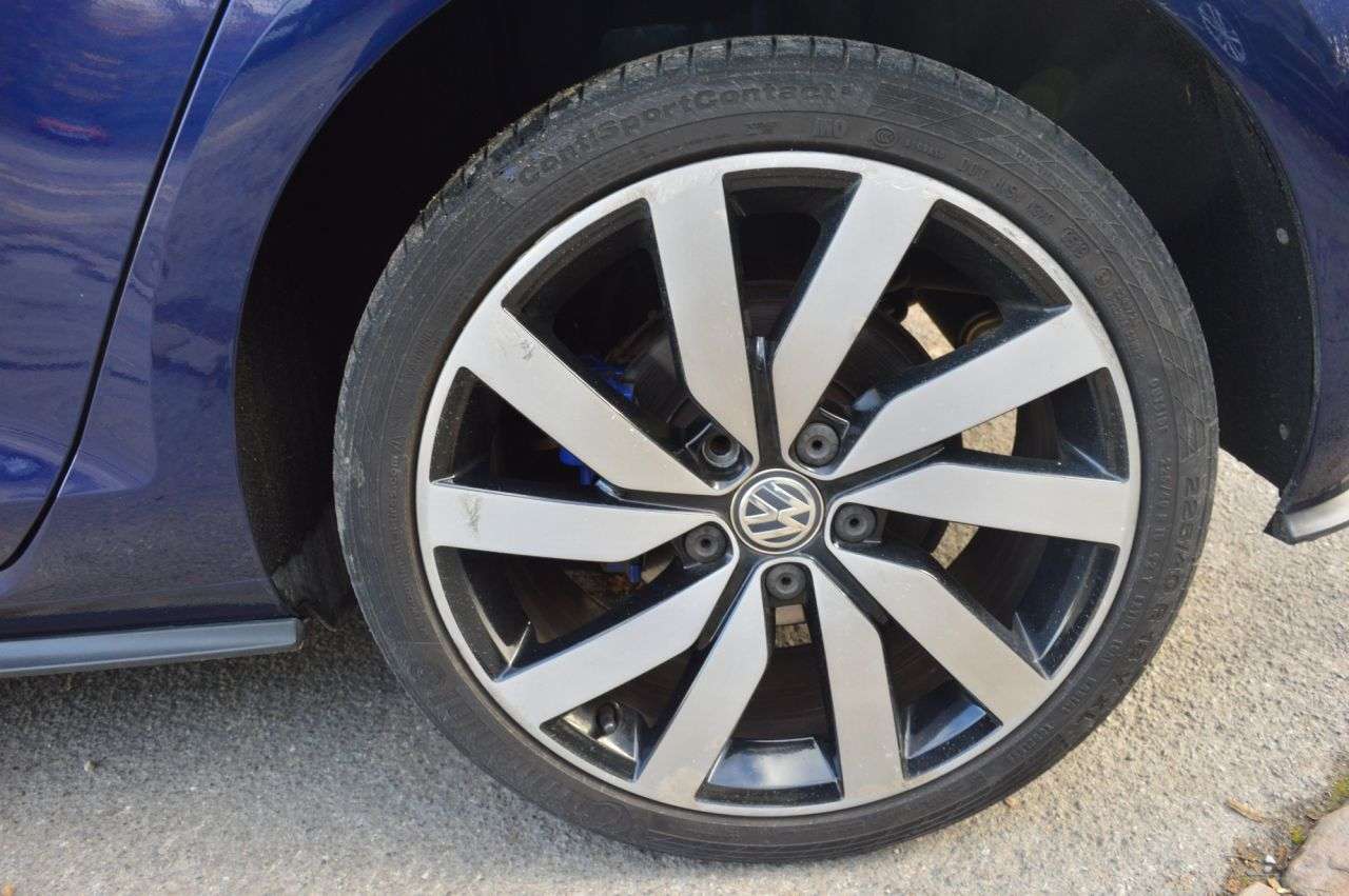 2017 VOLKSWAGEN GOLF 2017 VOLKSWAGEN GOLF