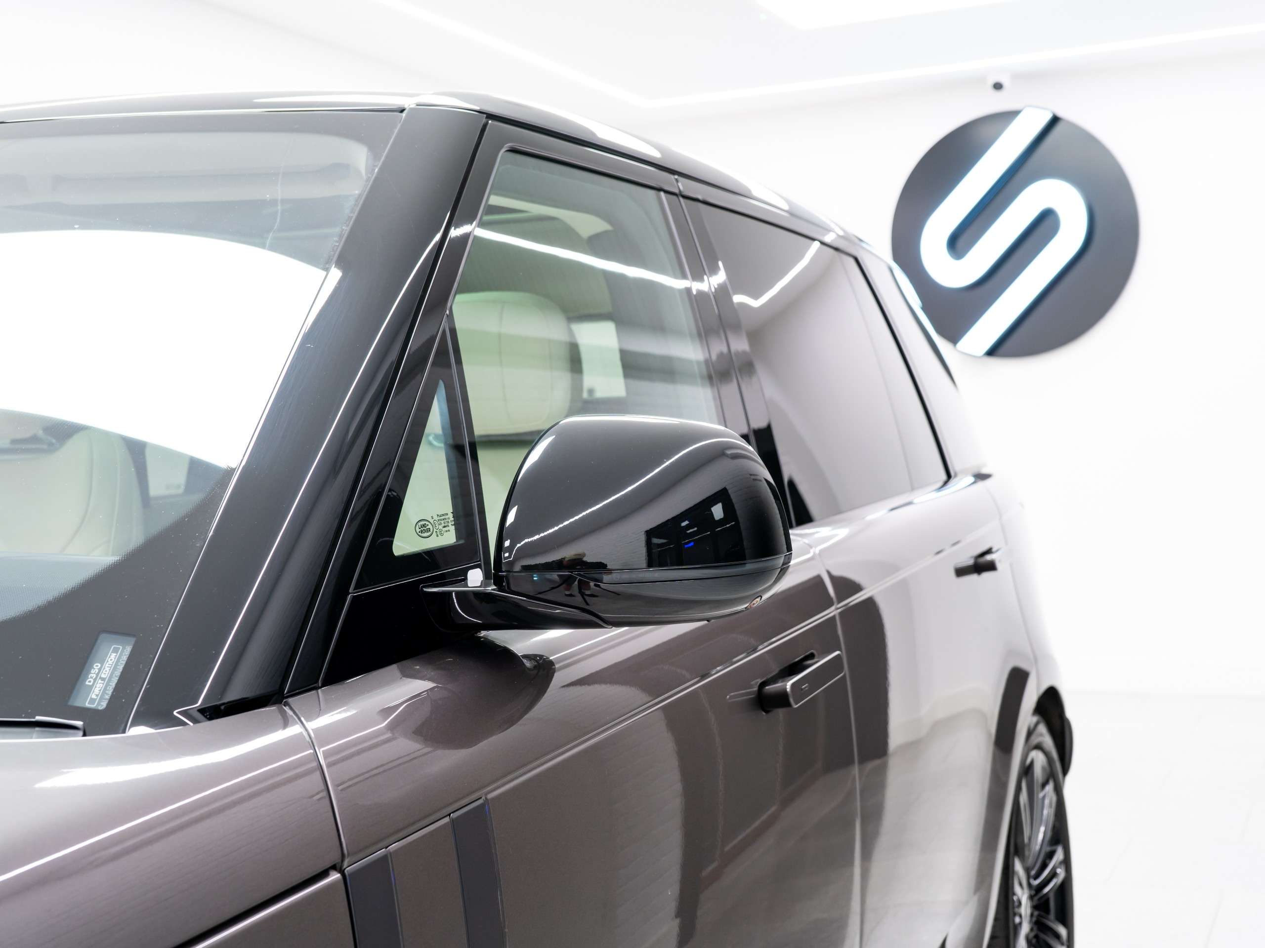 null LAND ROVER RANGE ROVER null LAND ROVER RANGE ROVER