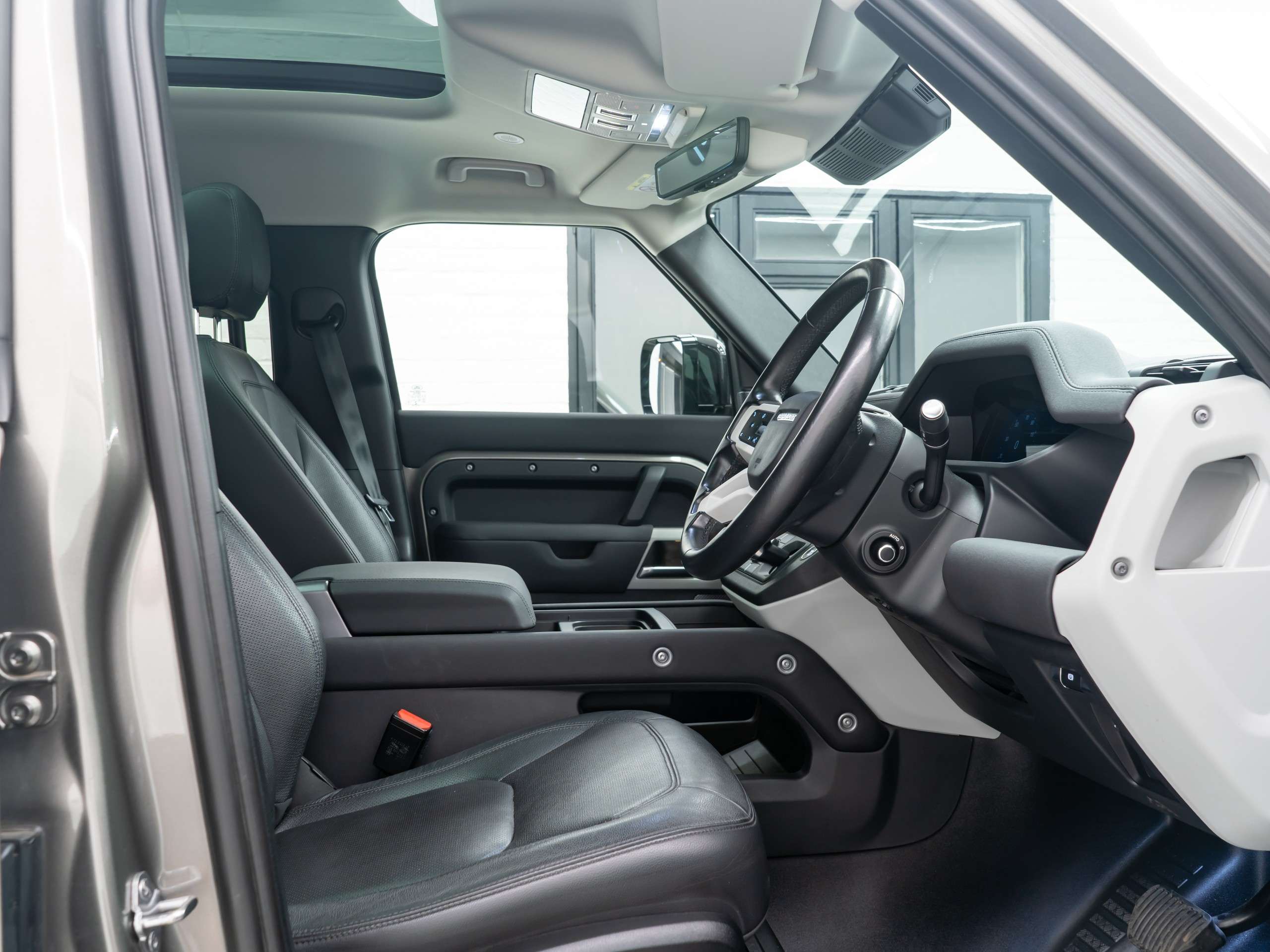 2022 LAND ROVER DEFENDER 110 2022 LAND ROVER DEFENDER 110