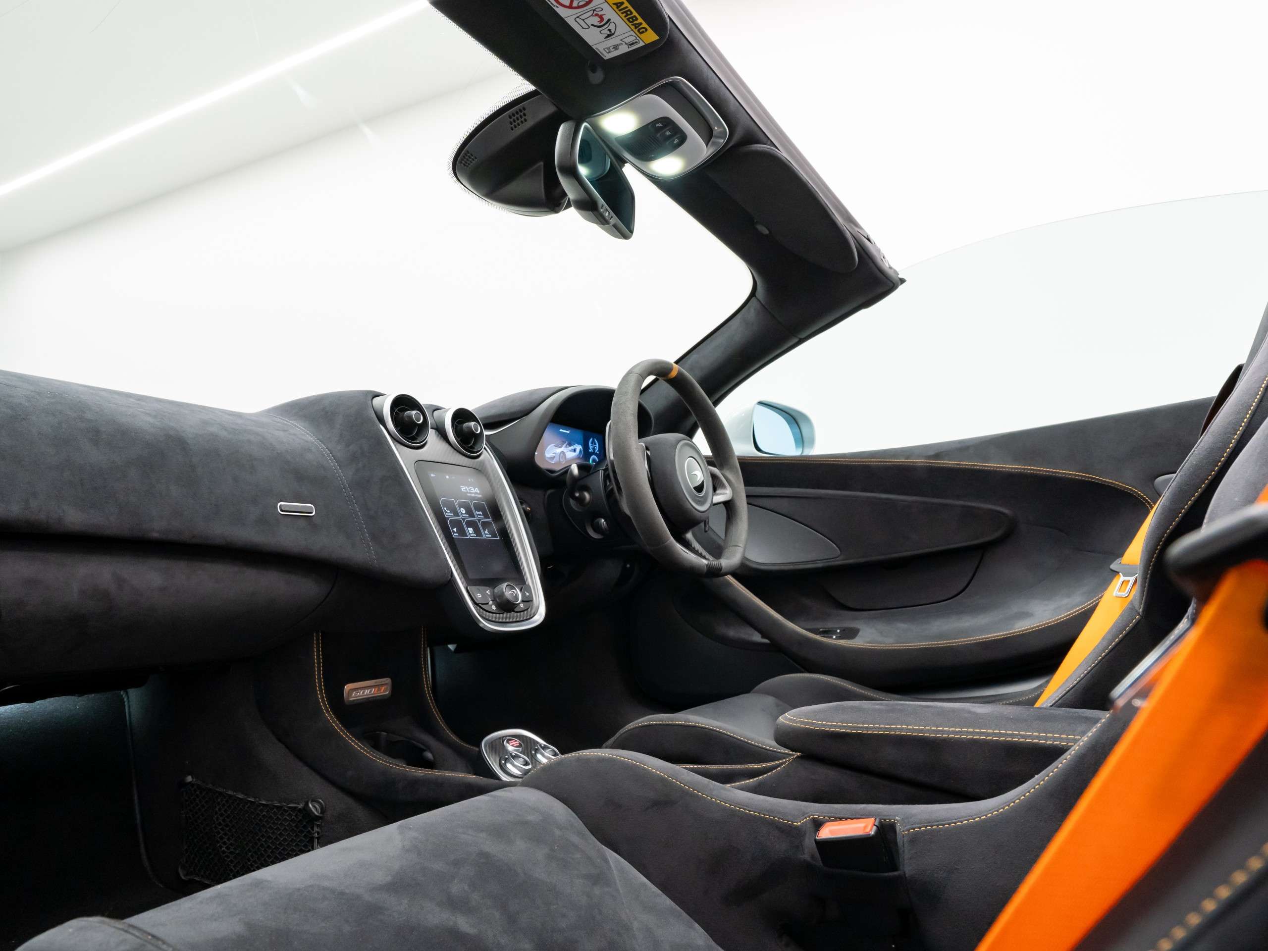 2019 MCLAREN 600LT 2019 MCLAREN 600LT