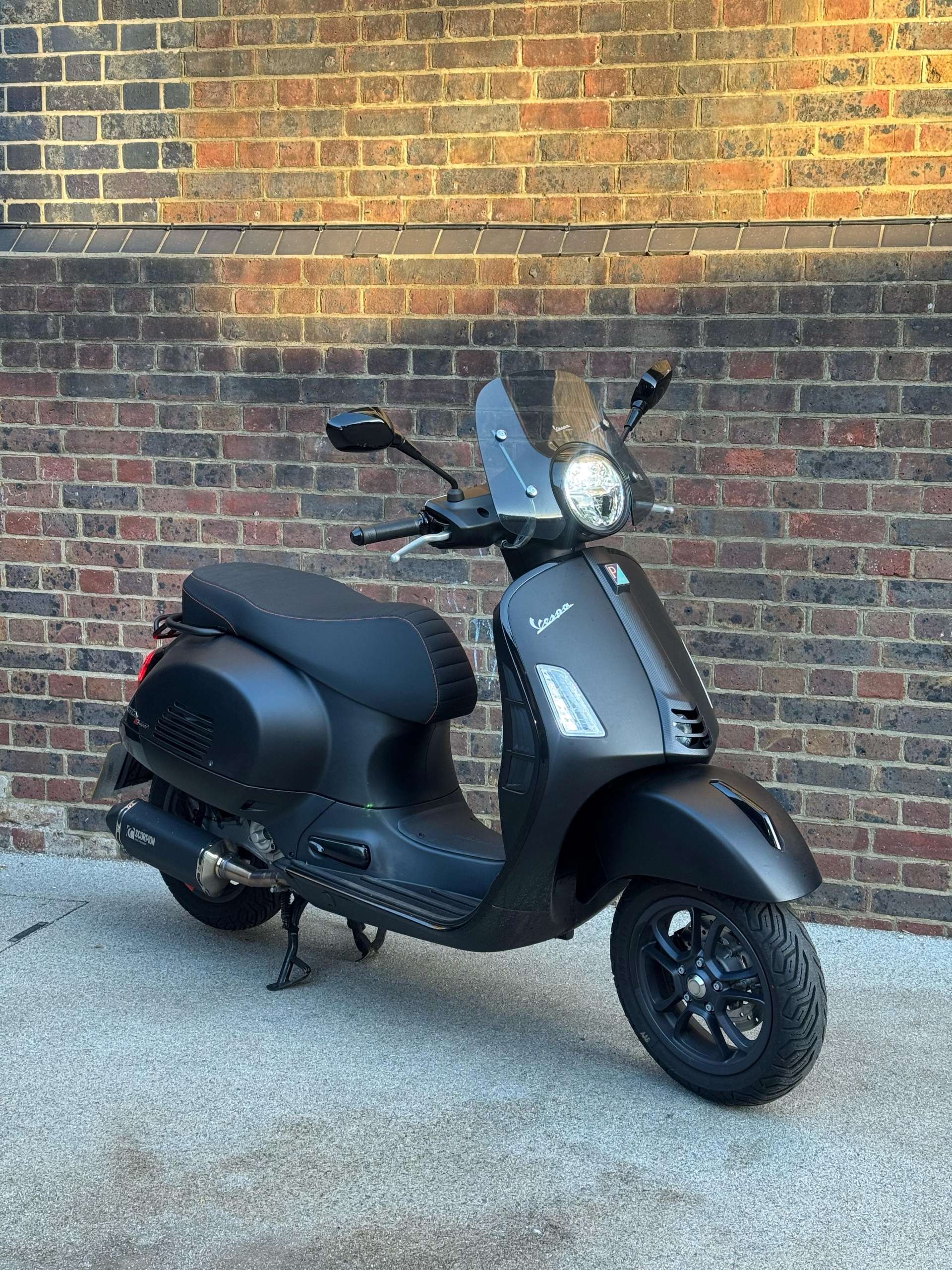 2023 PIAGGIO VESPA GTS 2023 PIAGGIO VESPA GTS