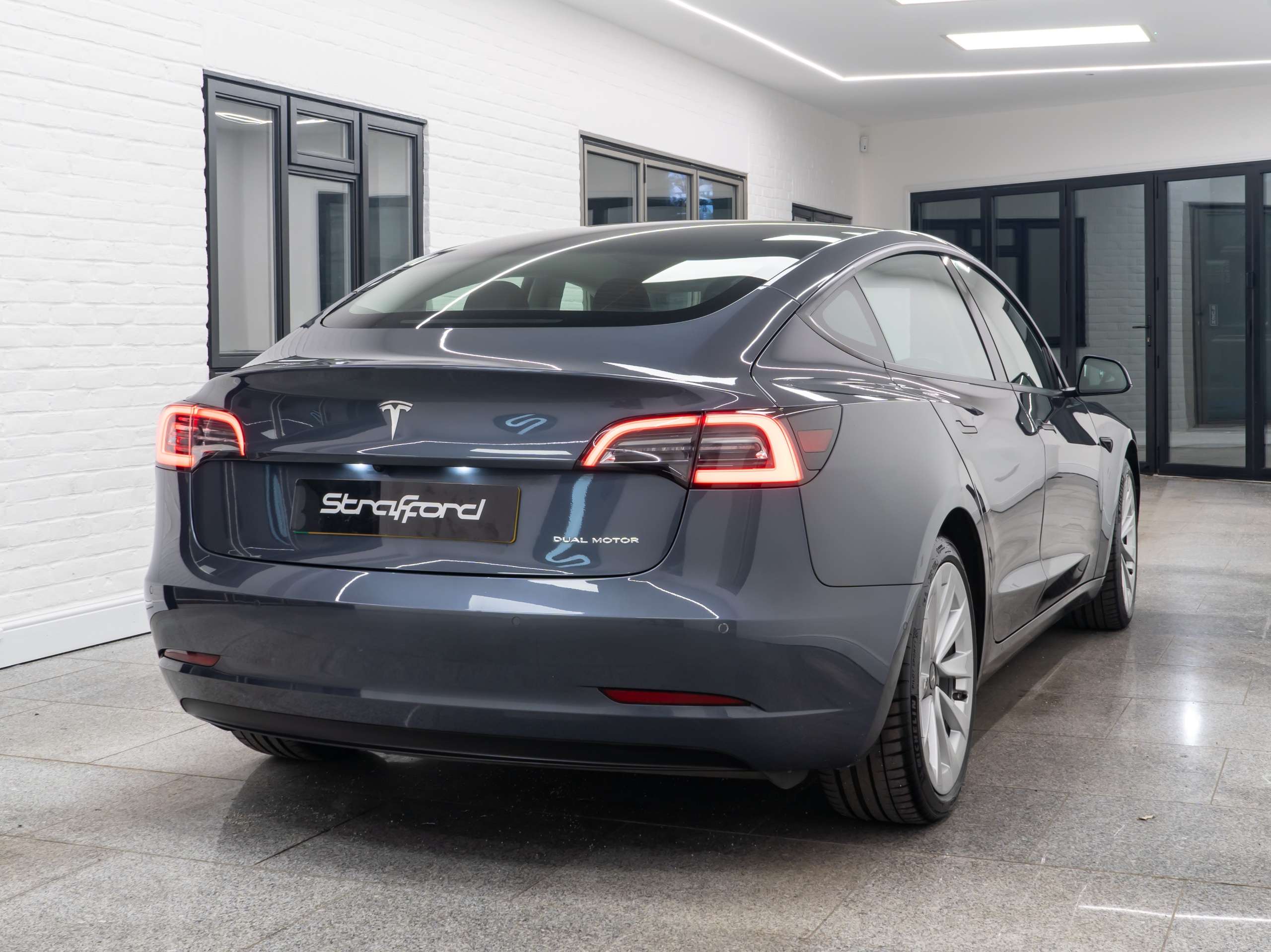 2020 TESLA MODEL 3 2020 TESLA MODEL 3