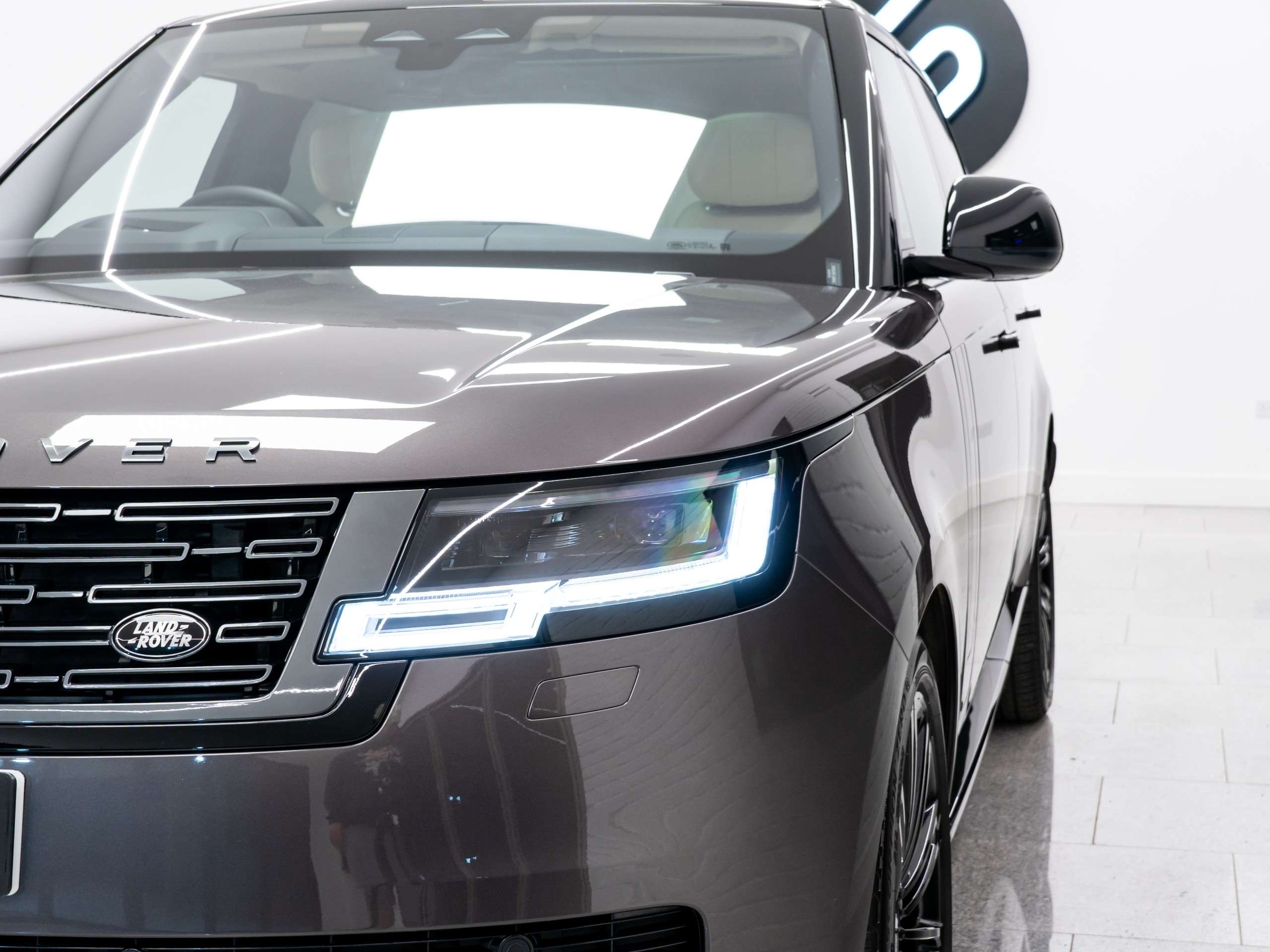 null LAND ROVER RANGE ROVER null LAND ROVER RANGE ROVER