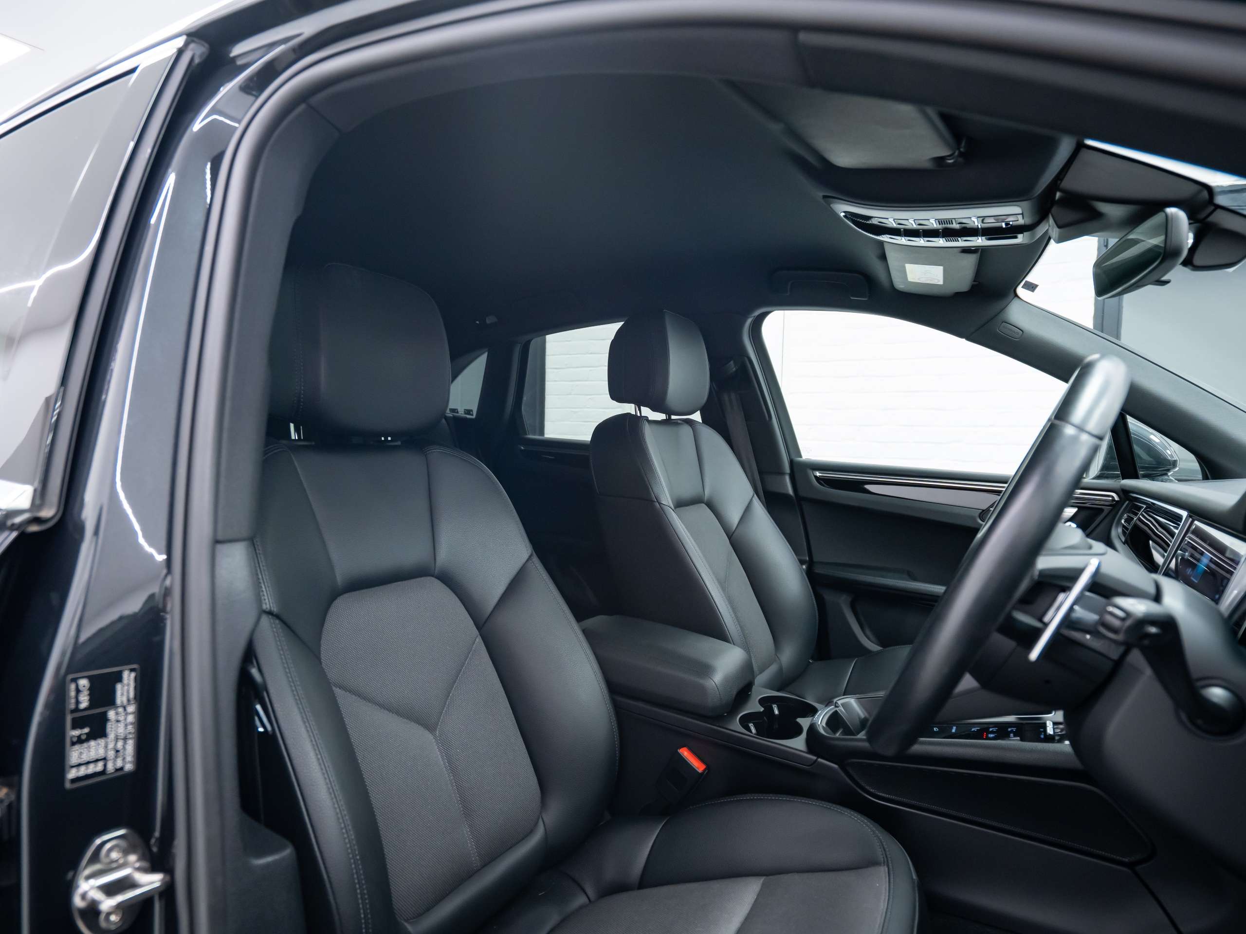 2021 PORSCHE MACAN 2021 PORSCHE MACAN