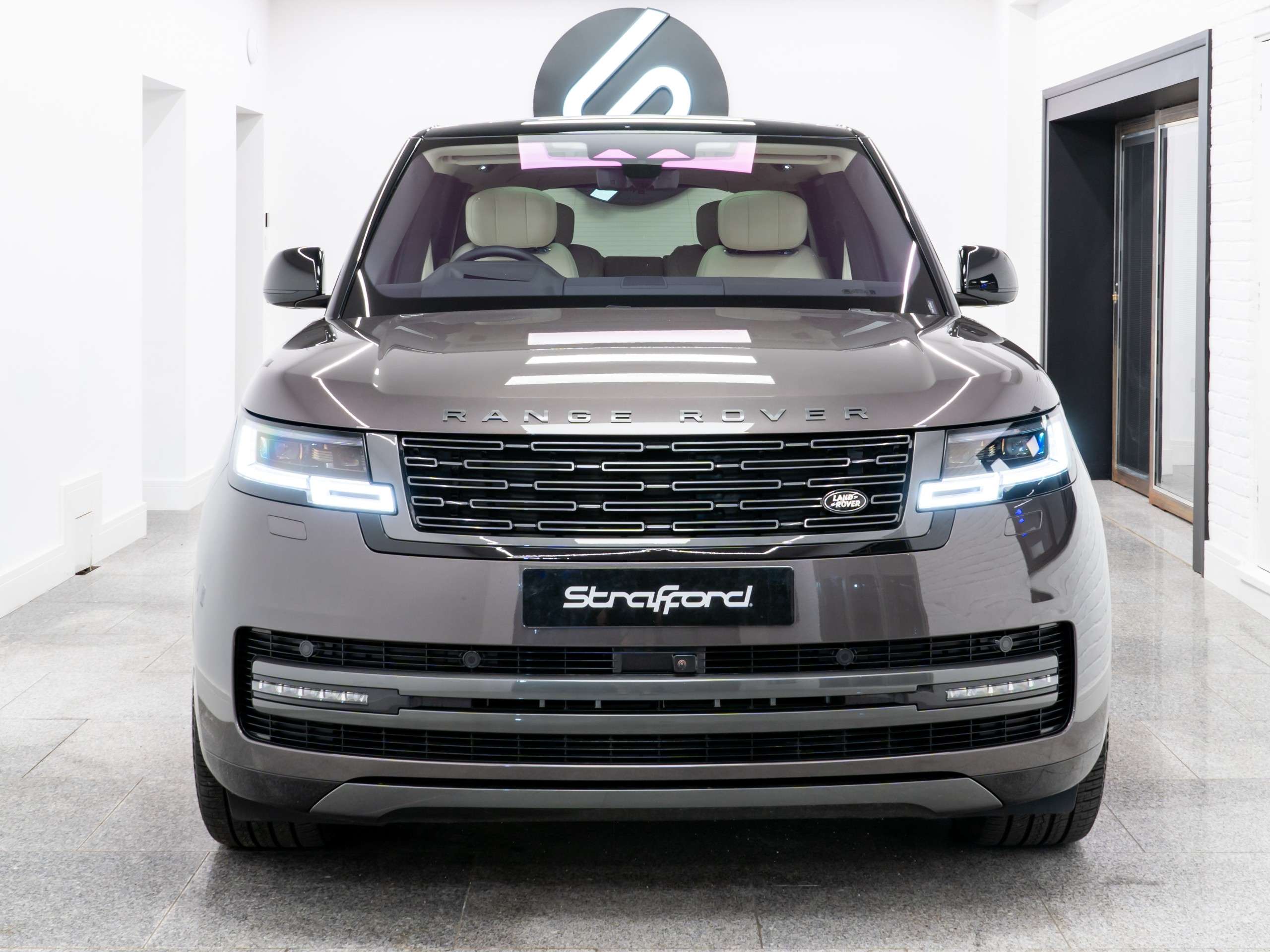null LAND ROVER RANGE ROVER null LAND ROVER RANGE ROVER