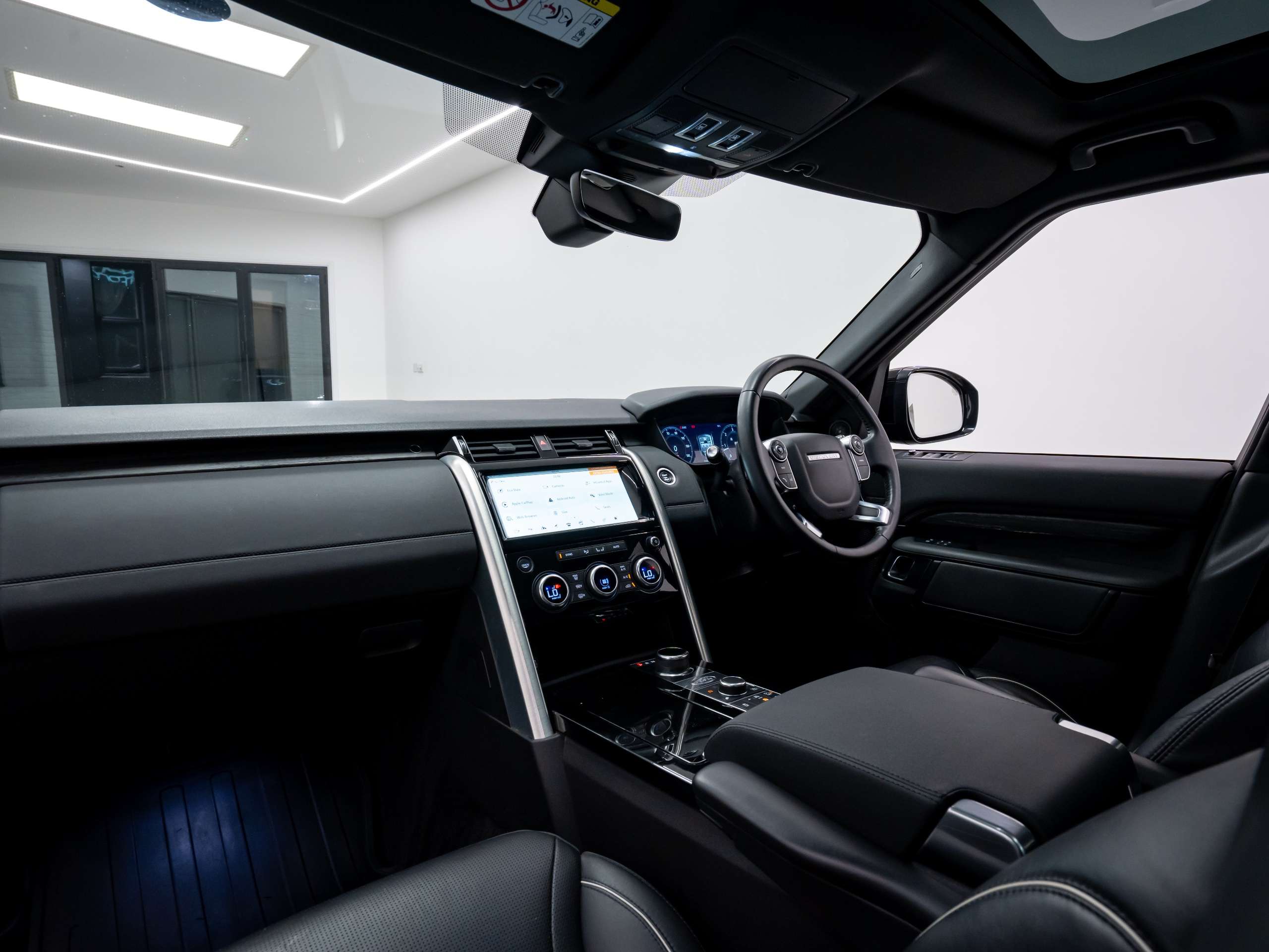 2018 LAND ROVER DISCOVERY 2018 LAND ROVER DISCOVERY