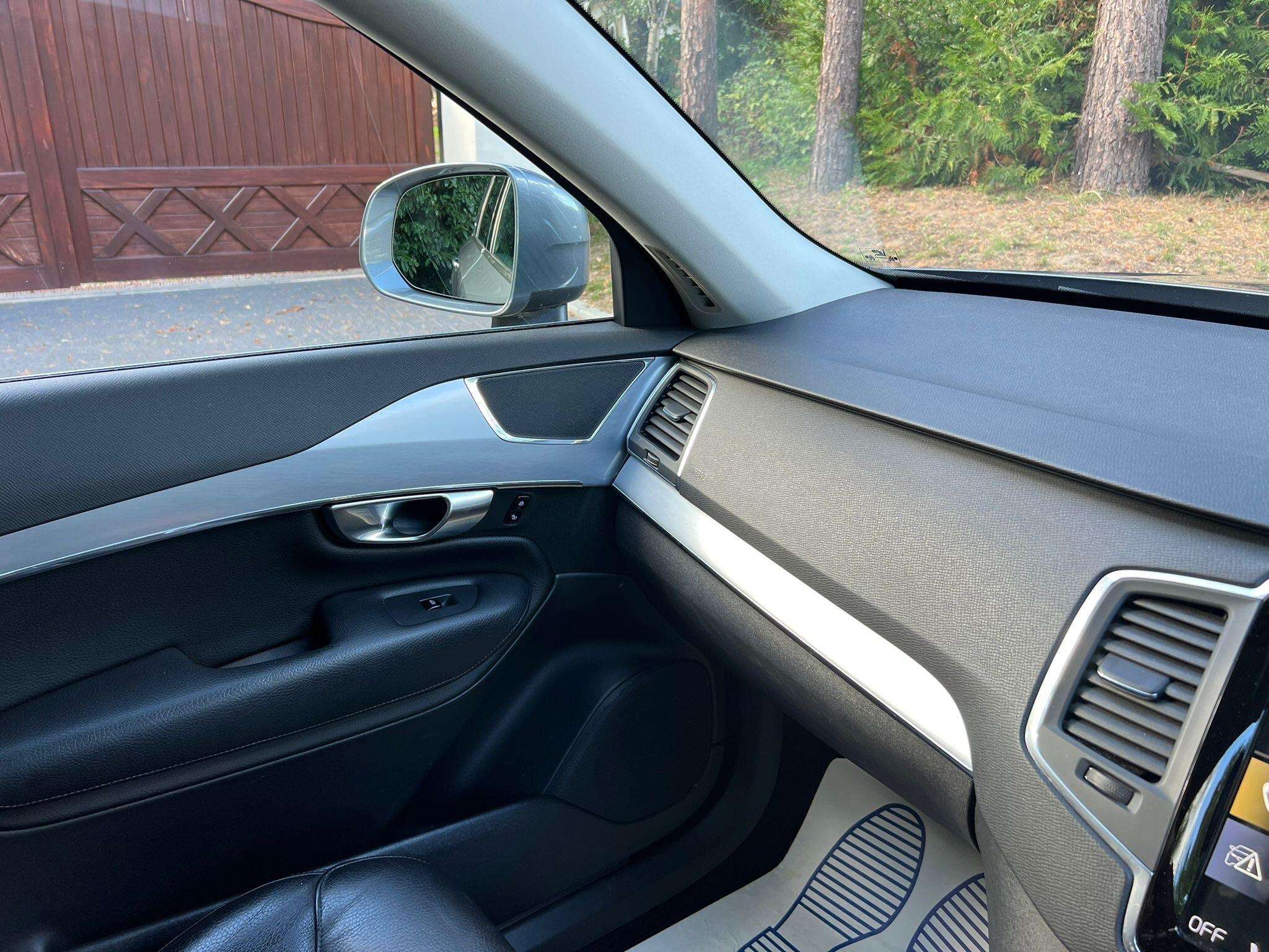 2017 VOLVO XC90 2017 VOLVO XC90