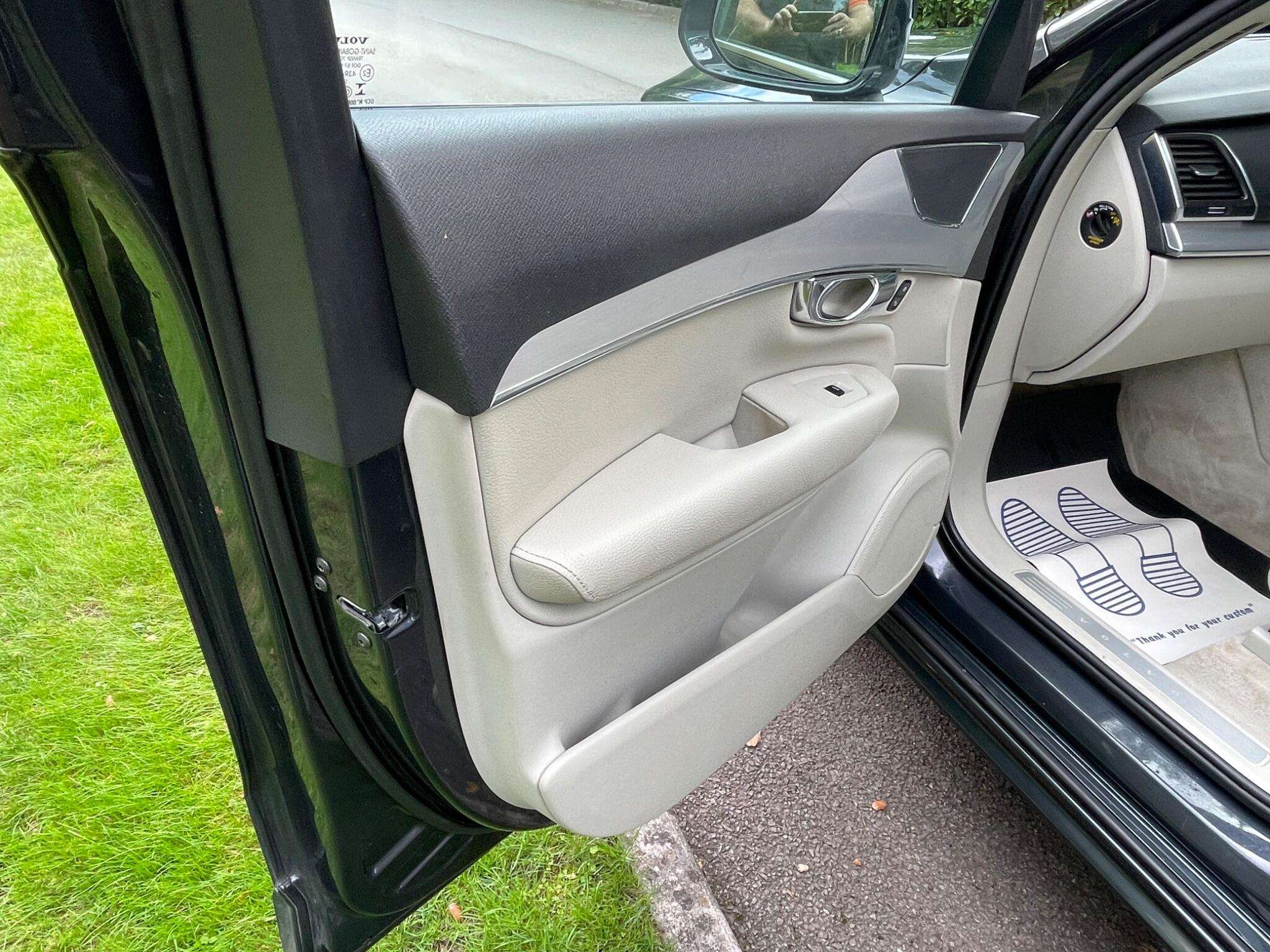 2015 VOLVO XC90 2015 VOLVO XC90