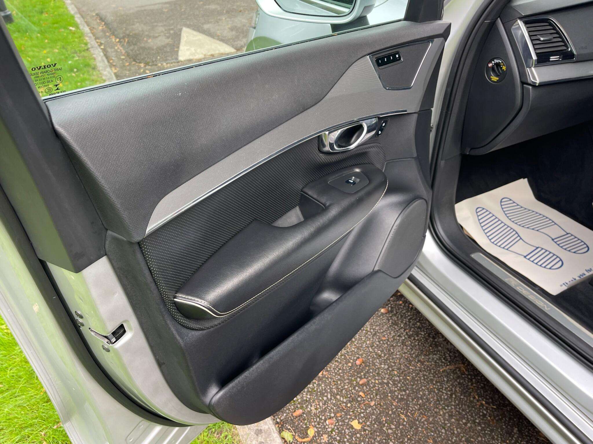 2016 VOLVO XC90 2016 VOLVO XC90