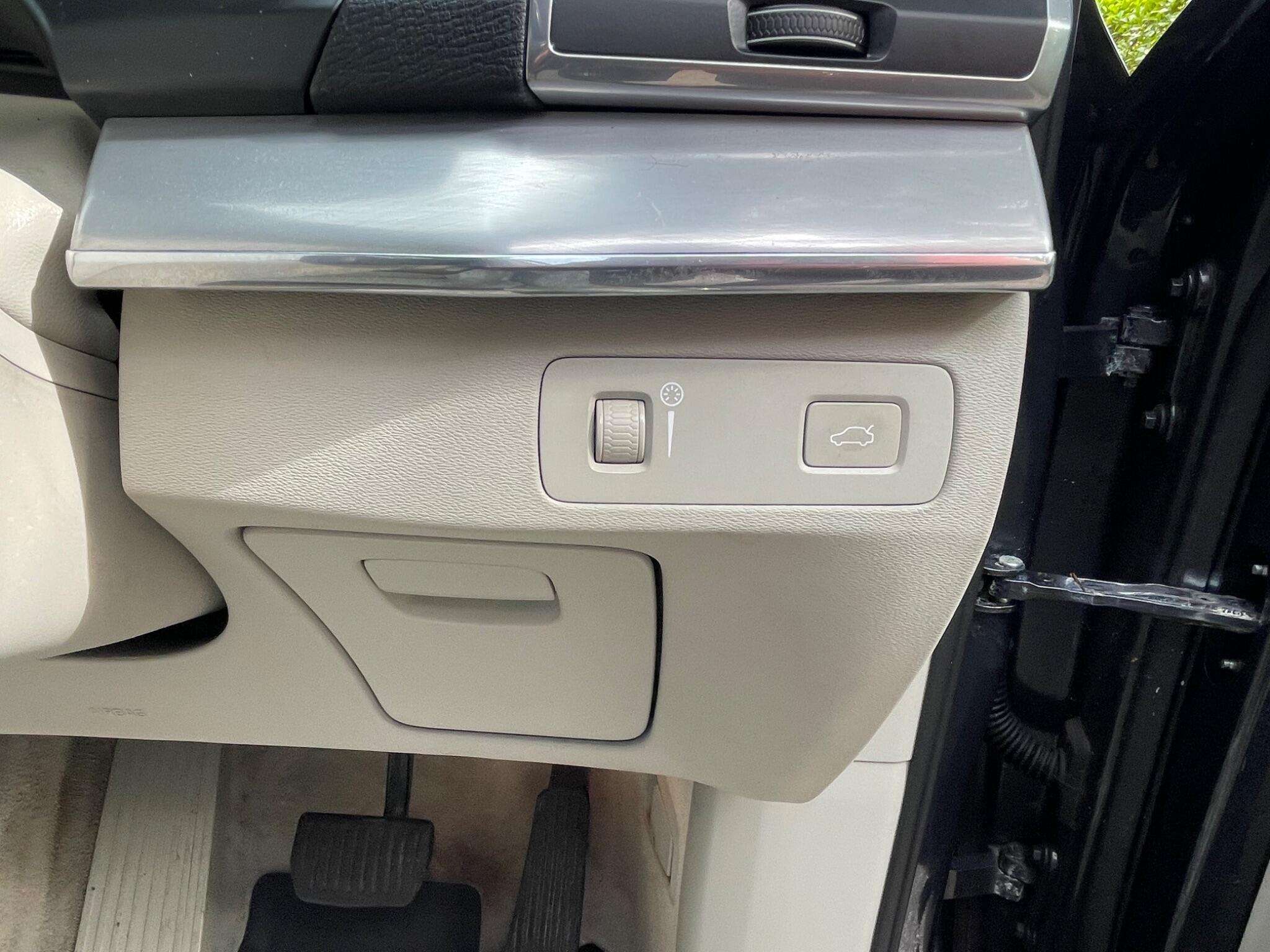 2015 VOLVO XC90 2015 VOLVO XC90