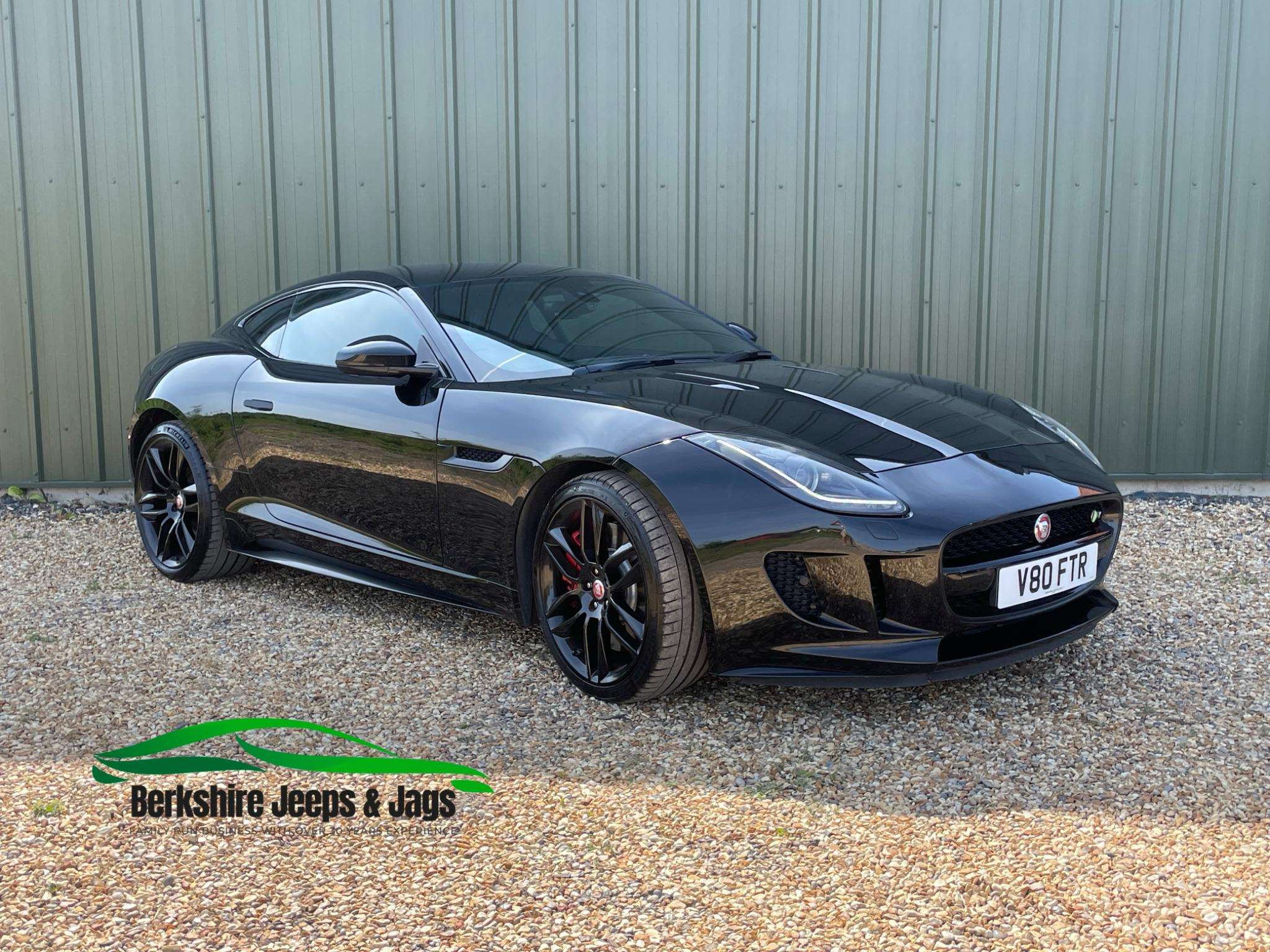 null JAGUAR F-TYPE null JAGUAR F-TYPE