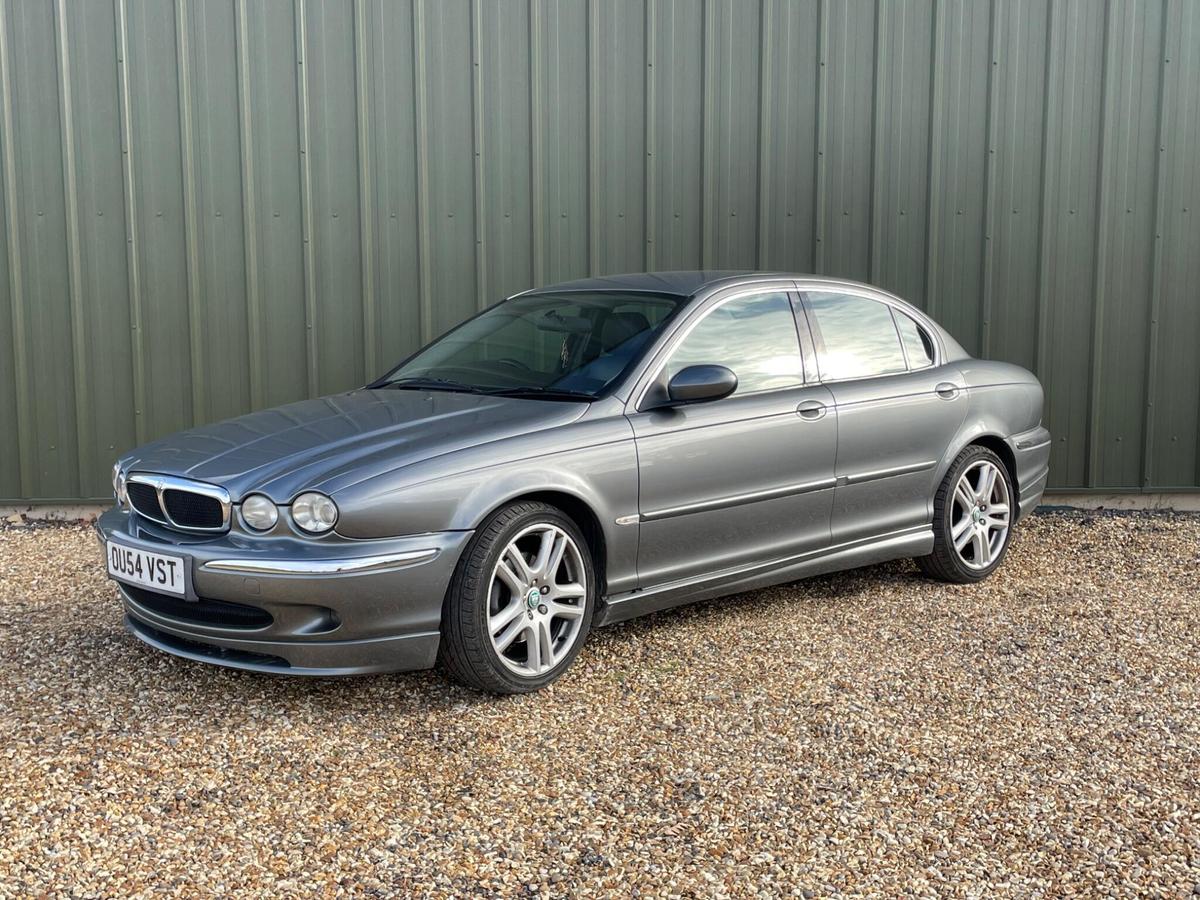 Check out this Jaguar X-type 2004 Petrol Manual