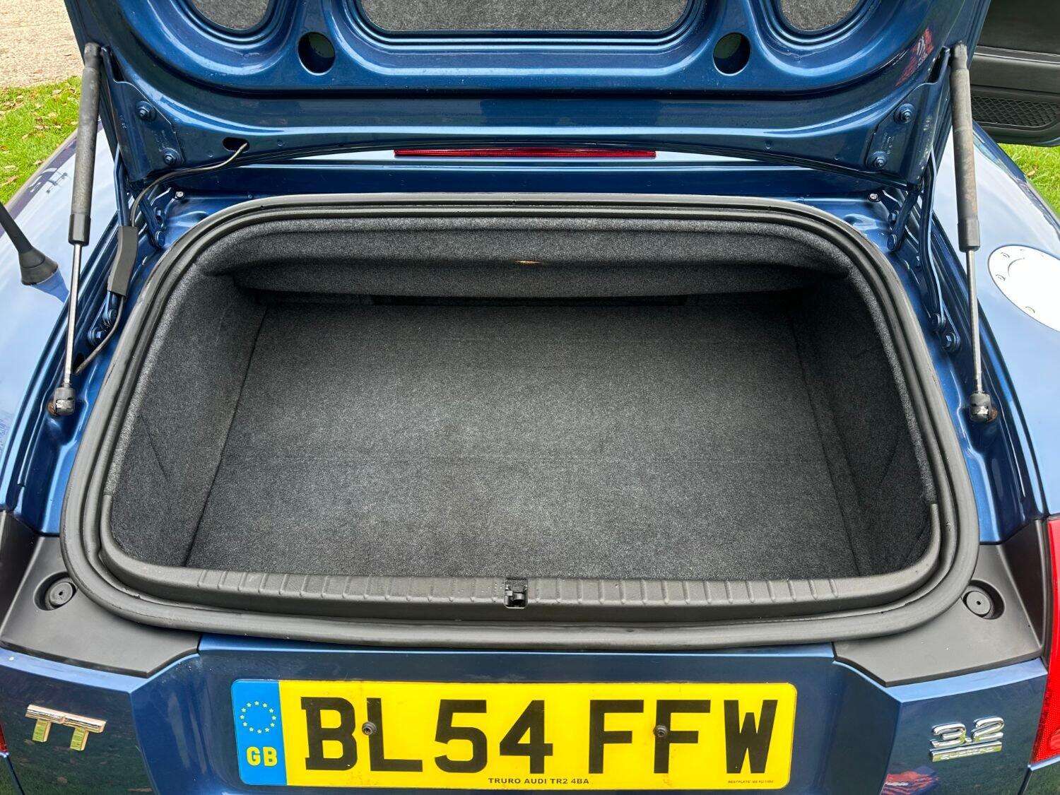 2005 AUDI TT 2005 AUDI TT