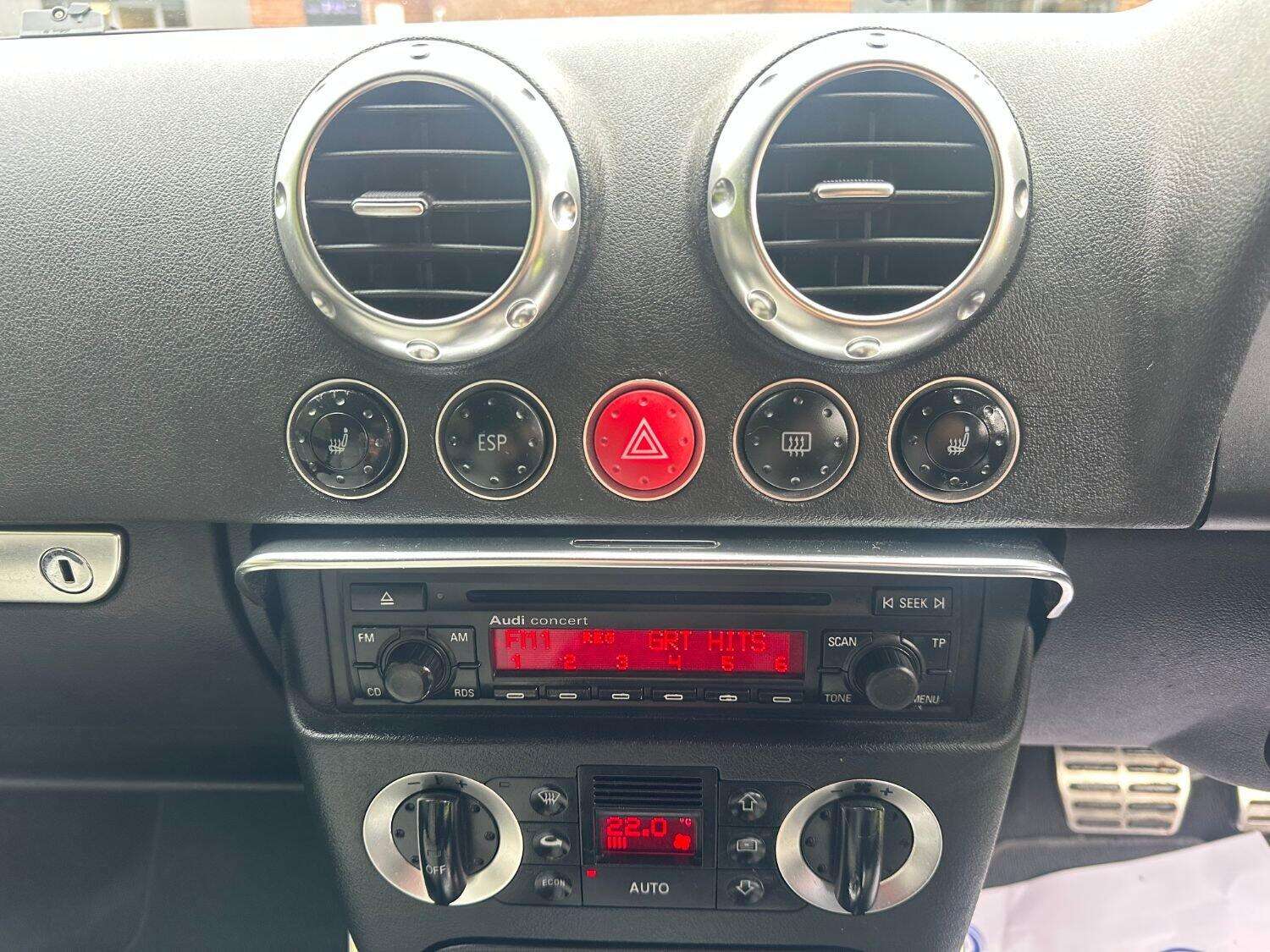 2005 AUDI TT 2005 AUDI TT