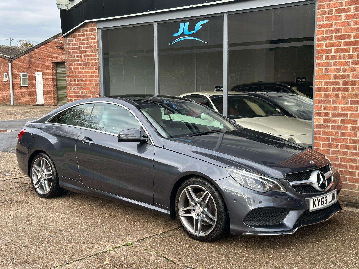 2015 MERCEDES-BENZ E CLASS 2015 MERCEDES-BENZ E CLASS