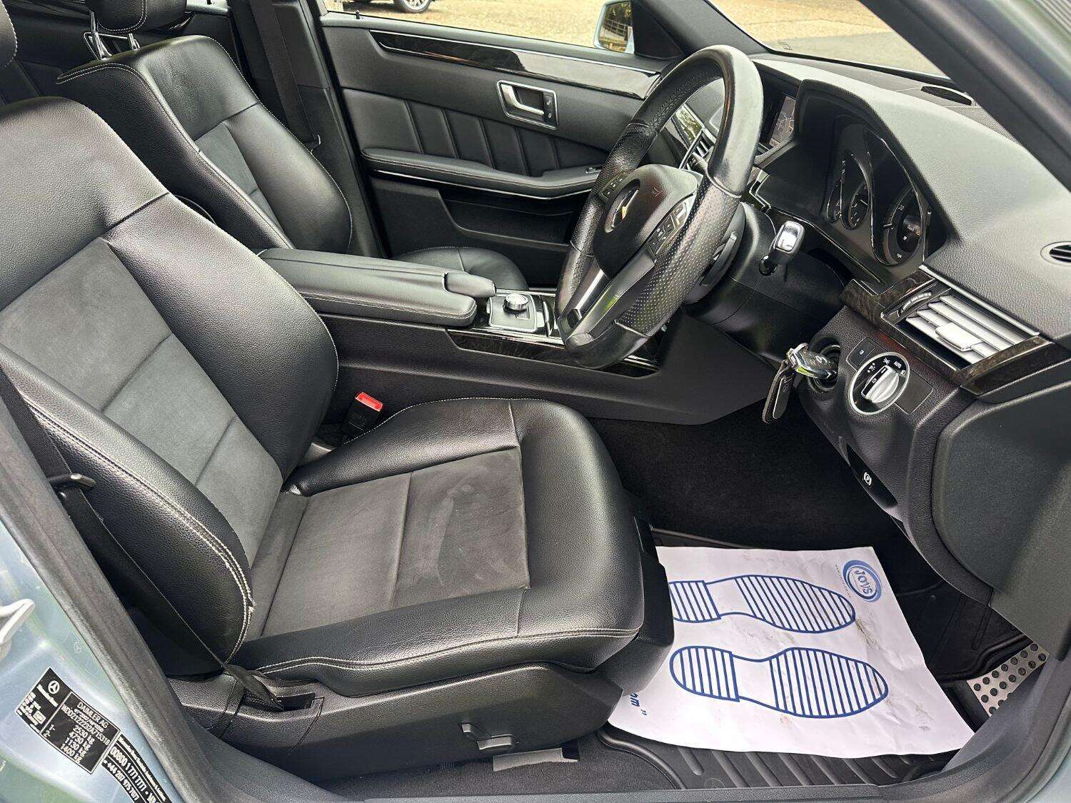 2012 MERCEDES-BENZ E CLASS 2012 MERCEDES-BENZ E CLASS