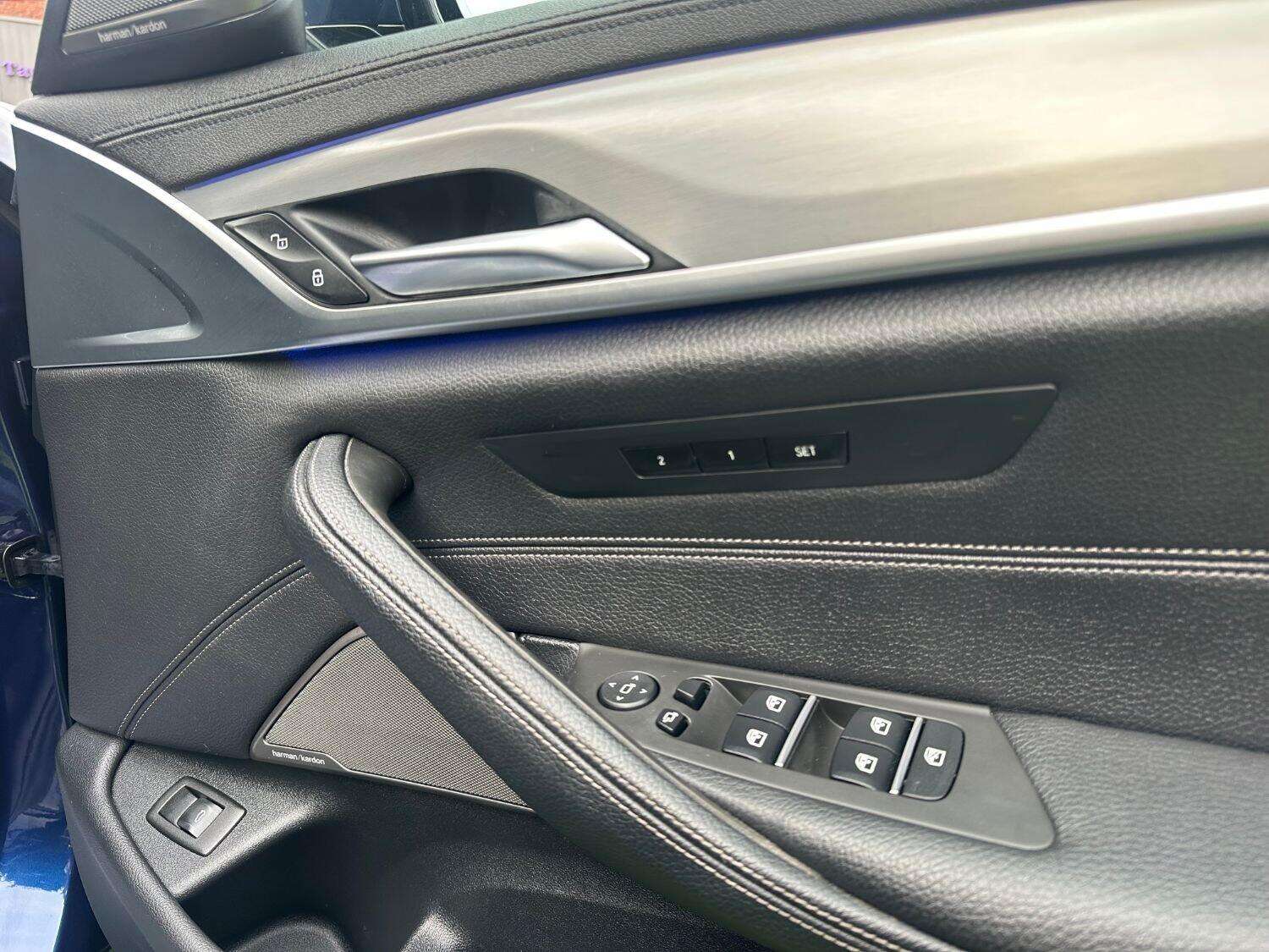 2020 BMW 5 SERIES 2020 BMW 5 SERIES