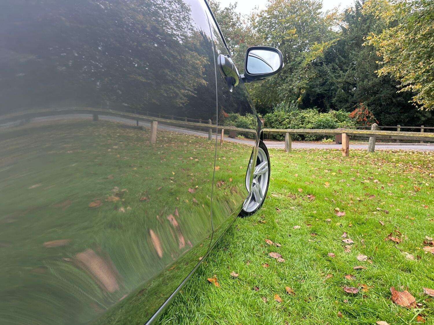 2016 VOLVO V40 2016 VOLVO V40