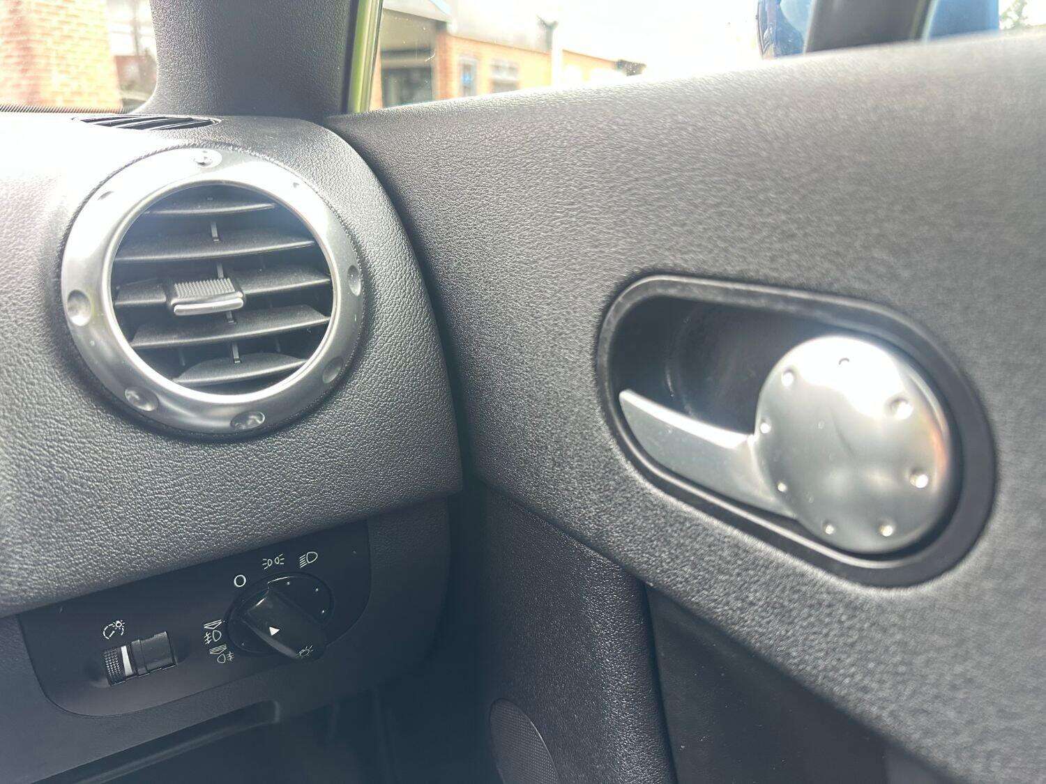 2005 AUDI TT 2005 AUDI TT