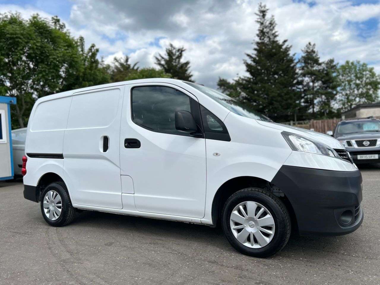2017 NISSAN NV200 2017 NISSAN NV200