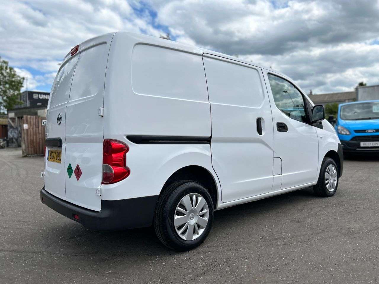 2017 NISSAN NV200 2017 NISSAN NV200