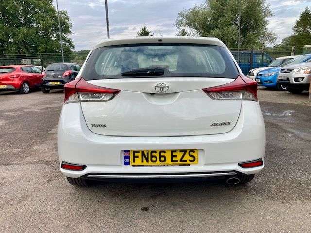 2016 TOYOTA AURIS 2016 TOYOTA AURIS