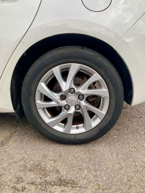 2016 TOYOTA AURIS 2016 TOYOTA AURIS