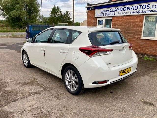 2016 TOYOTA AURIS 2016 TOYOTA AURIS