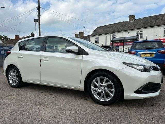 2016 TOYOTA AURIS 2016 TOYOTA AURIS