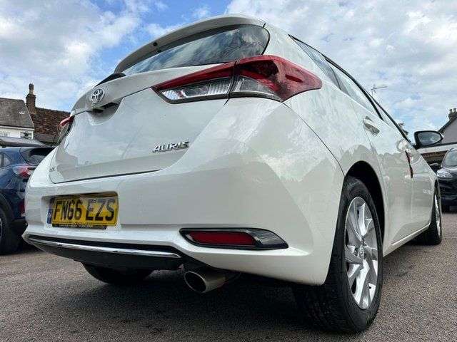 2016 TOYOTA AURIS 2016 TOYOTA AURIS