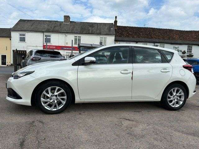 2016 TOYOTA AURIS 2016 TOYOTA AURIS