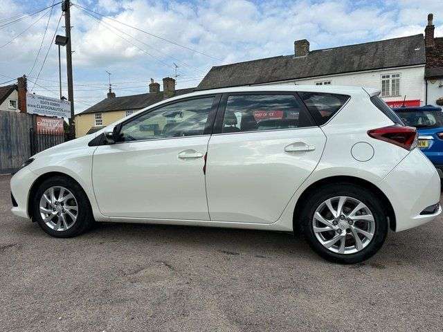 2016 TOYOTA AURIS 2016 TOYOTA AURIS