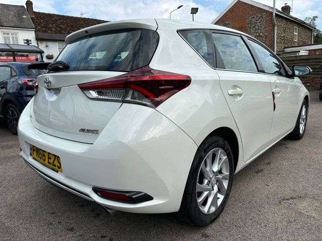2016 TOYOTA AURIS 2016 TOYOTA AURIS